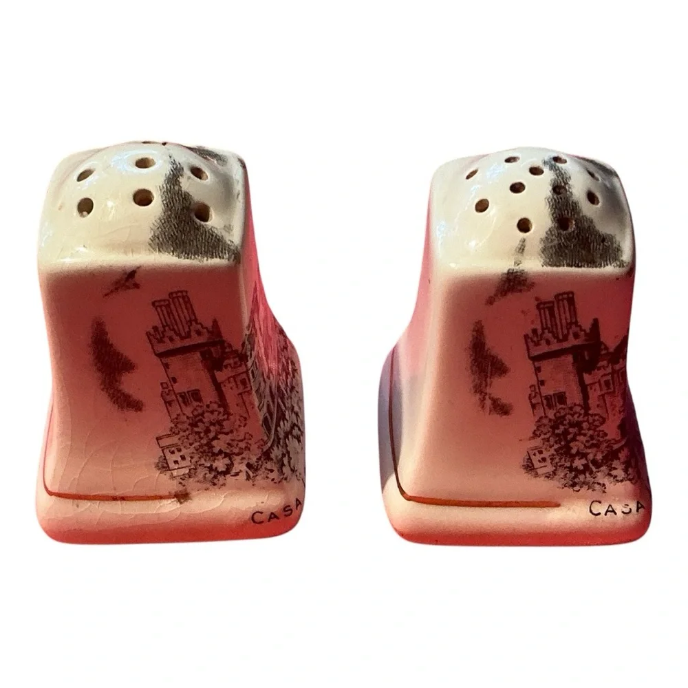 “Casa Loma Toronto Canada” Made England salt pepper shaker set porcelain vintage